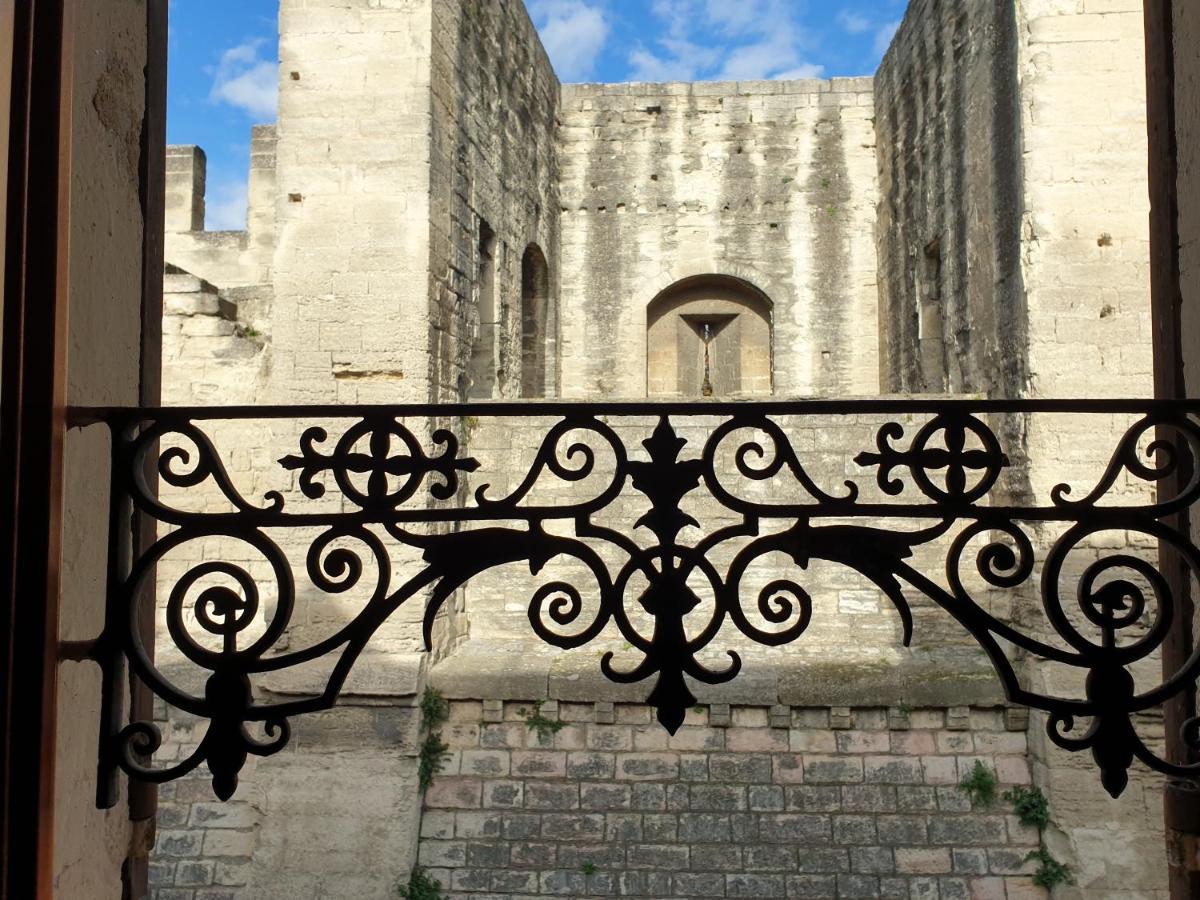 Le Logis De La Tour Daire Avinyon Dış mekan fotoğraf